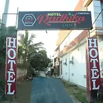 Hotel Radhika Inn